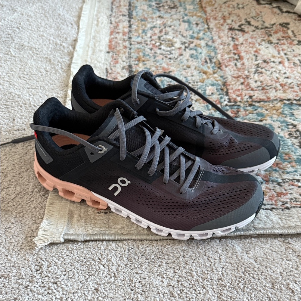 OnCloud Cloud Flow in Rock/Rose 10.5 women